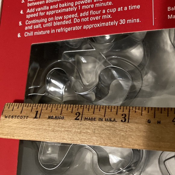 Christmas Cookie Cutter Storybook (set of 12) - Picture 12 of 13